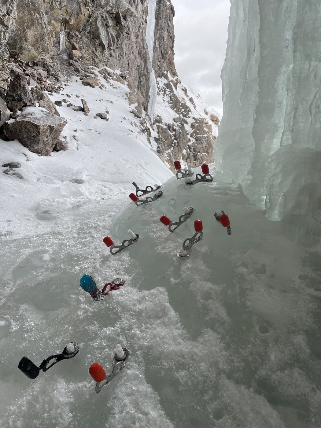Outdoor product experience in a mountain environment